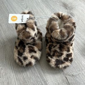 Brand new house slippers